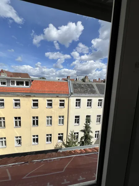 Repräsentative Altbauwohnung in einem der ältesten Arbeiterviertel Berlins — photo 1